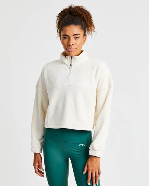 AYBL Effortless Oversized Cropped Fleece Blanche | WVCELMG-26