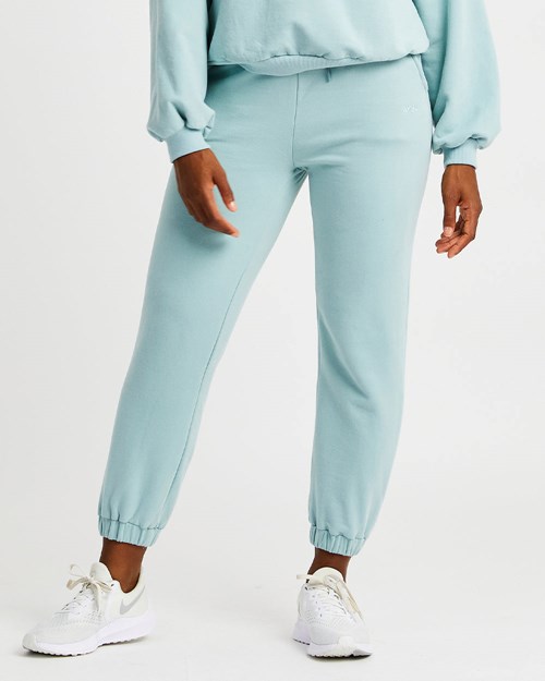 AYBL Everyday Oversized Joggers Soft Sage | TAYVGQP-63